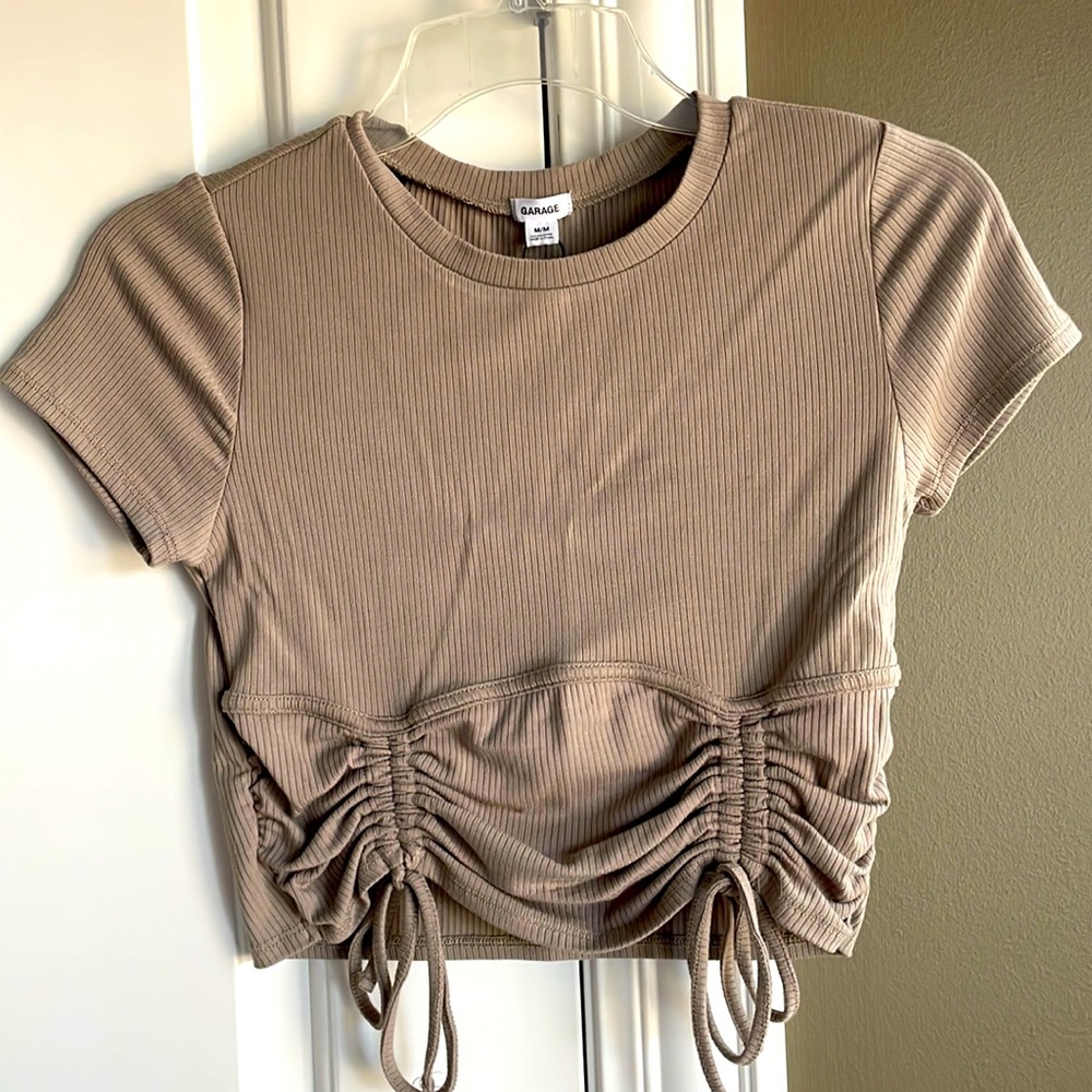 Ribbed Cropped Tshirt